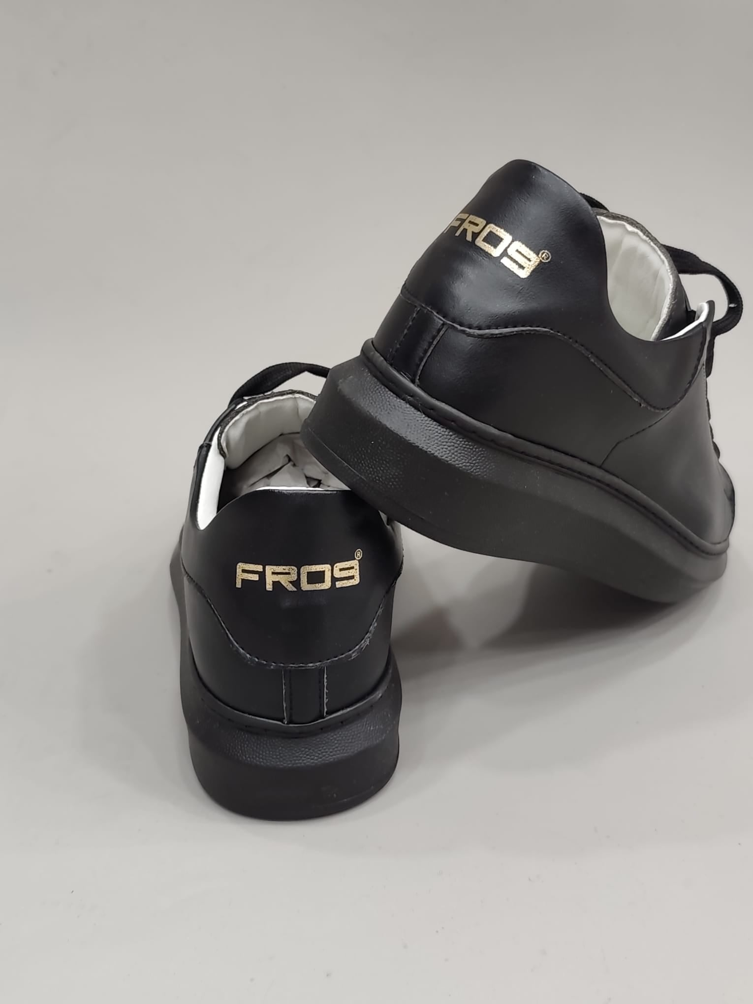 Scarpe FR09 modello mcqueen total black