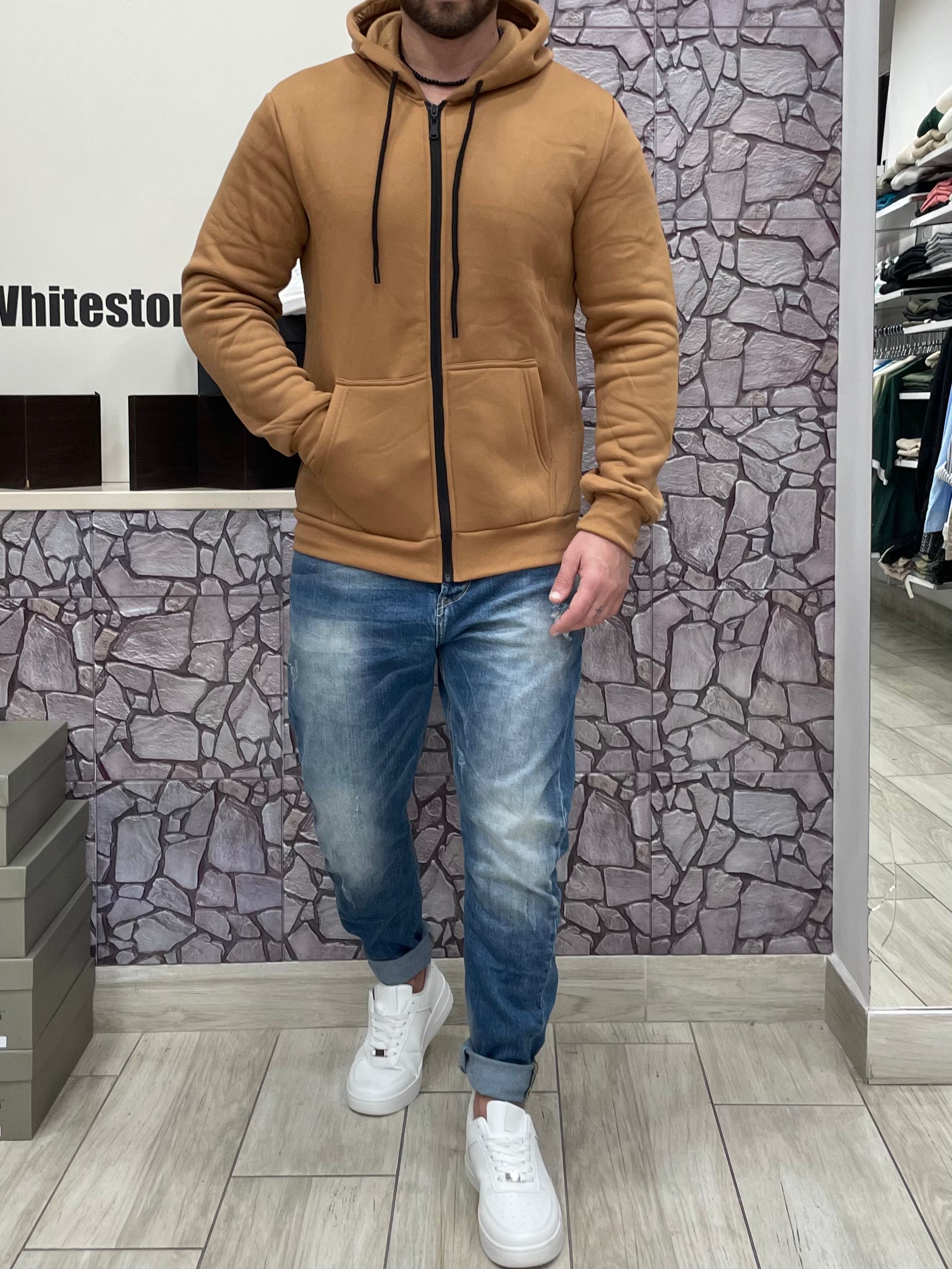 Felpa Basic con zip e cappuccio