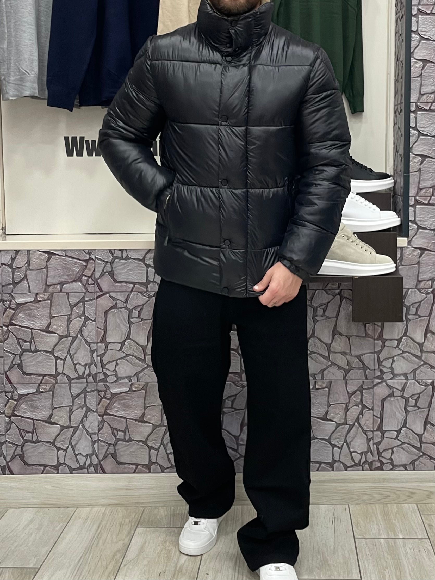 Giubbotto bomber senza cappuccio colore Nero