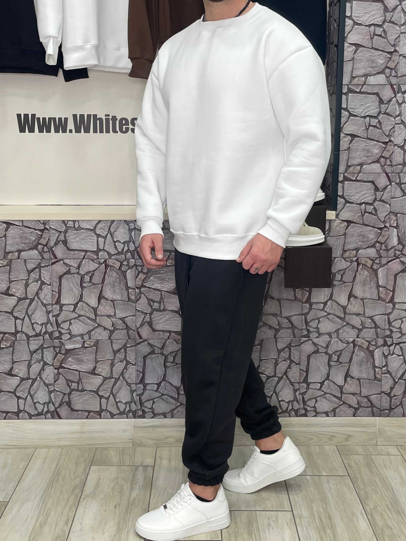 Felpa Basic girocollo