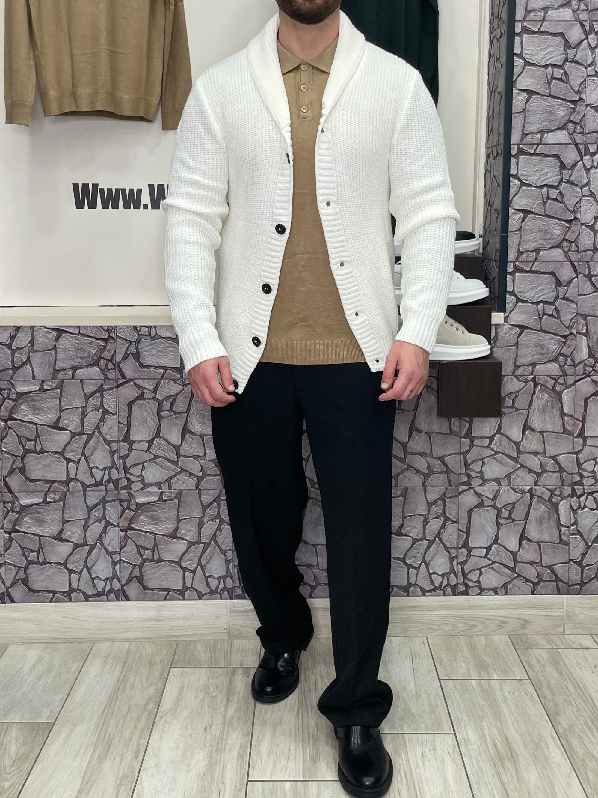 Cardigan con collo colore Panna