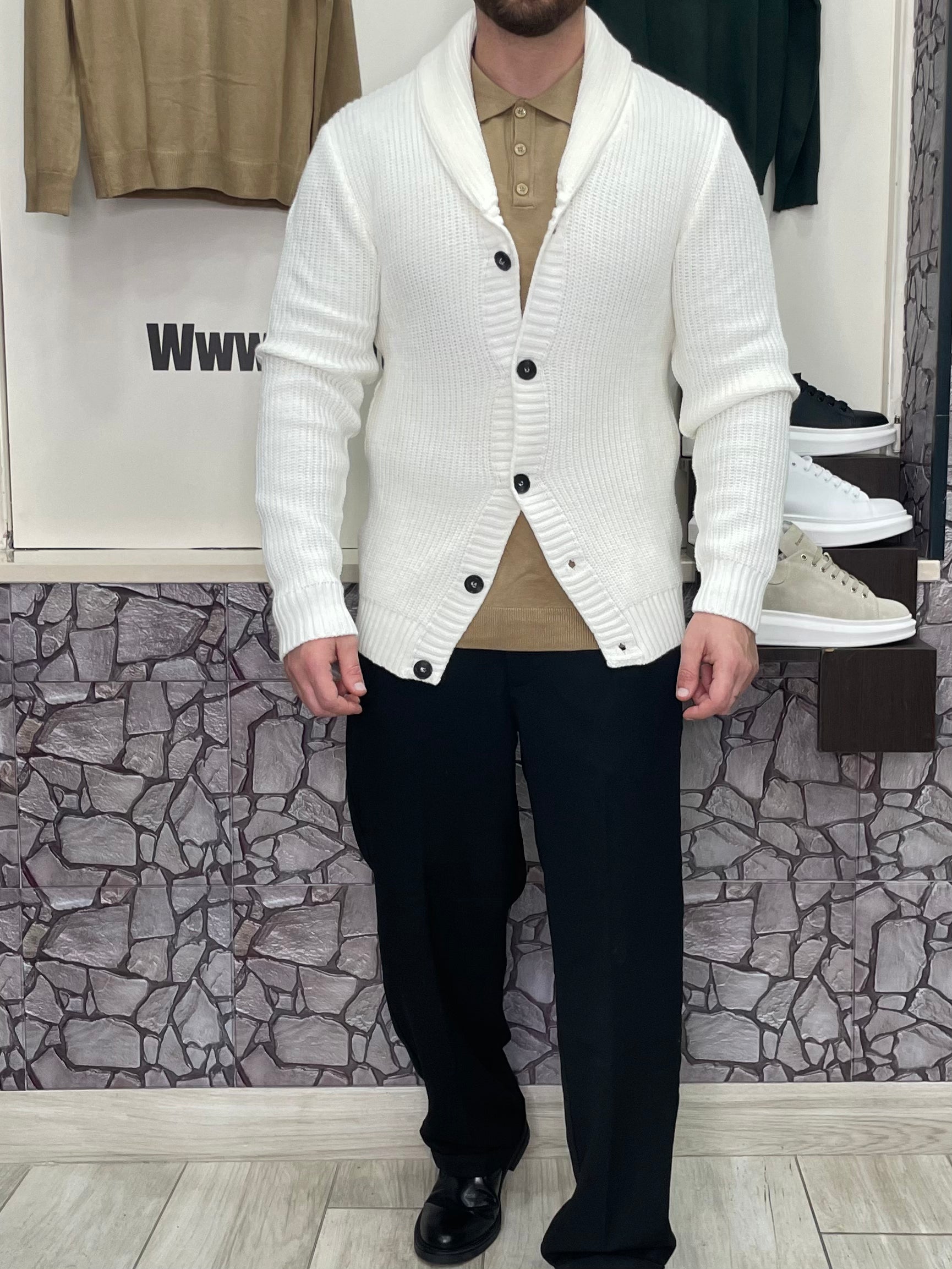 Cardigan con collo colore Panna