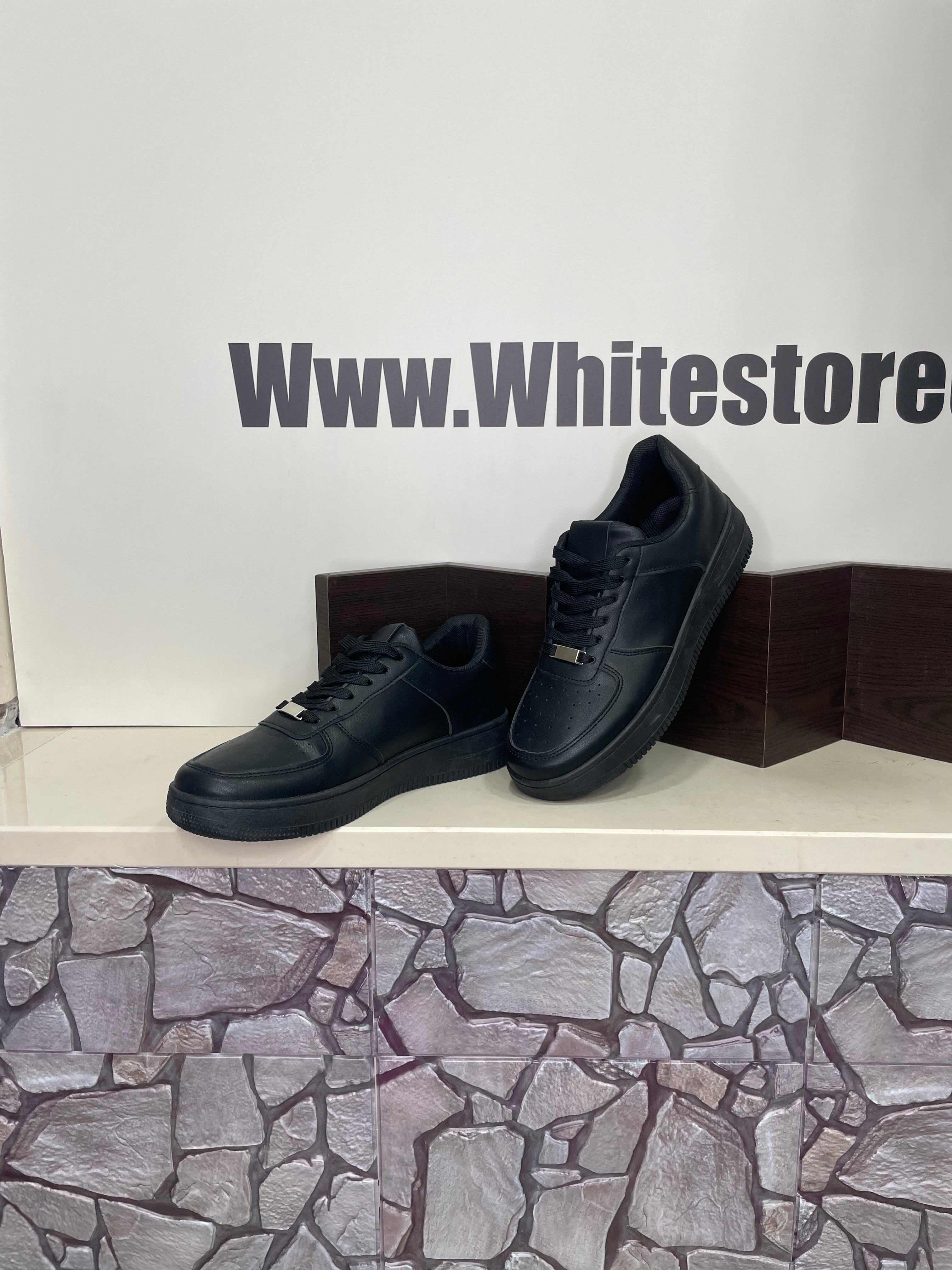 Scarpe Derby Basic colore Nero