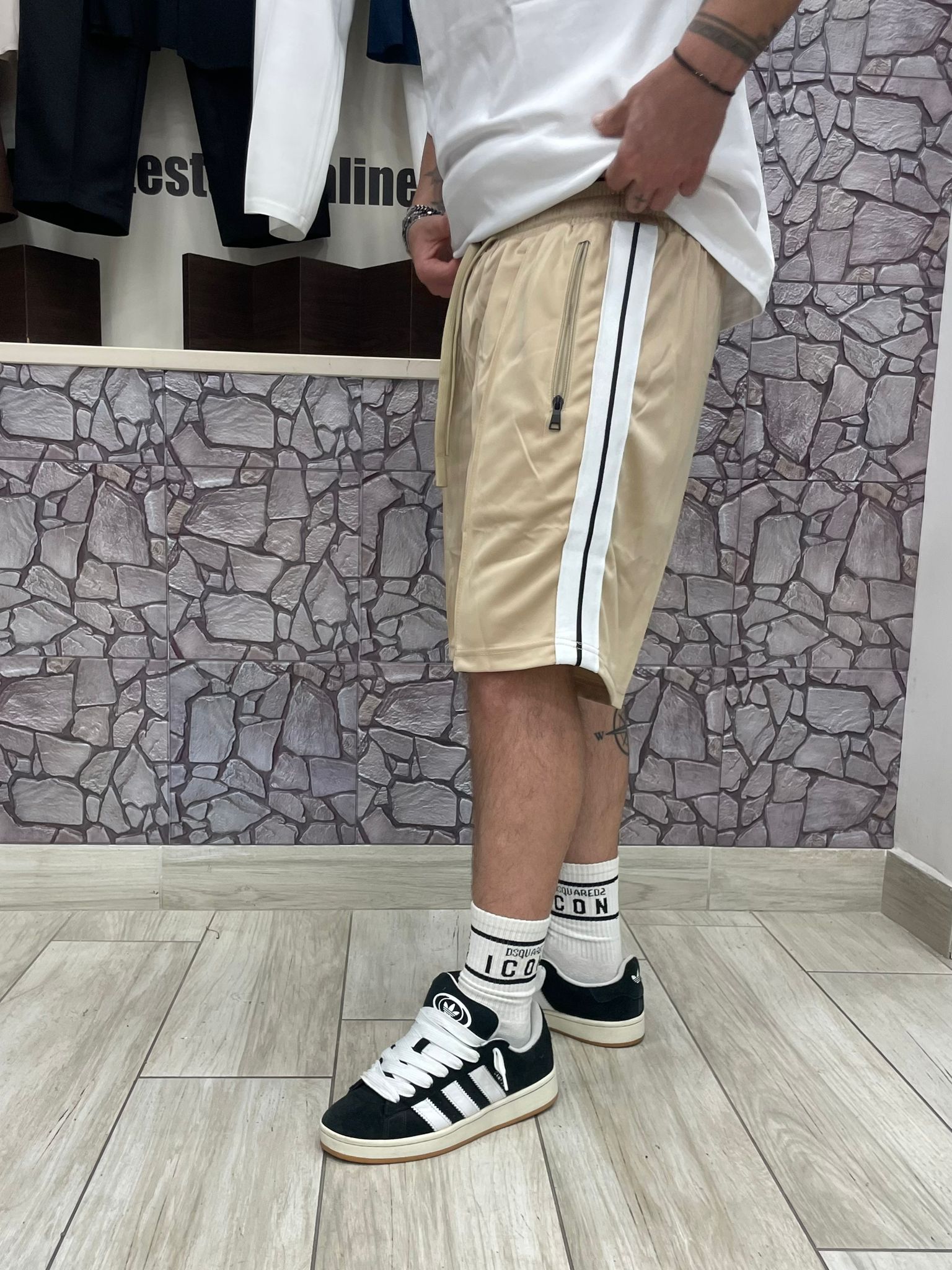 White Store