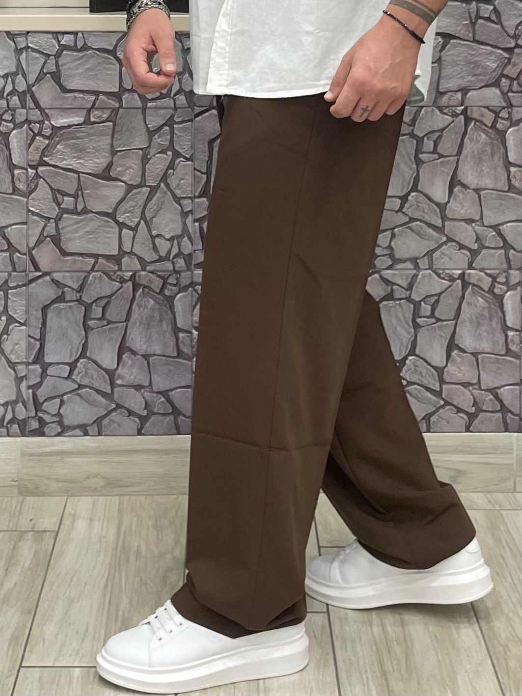 White Store