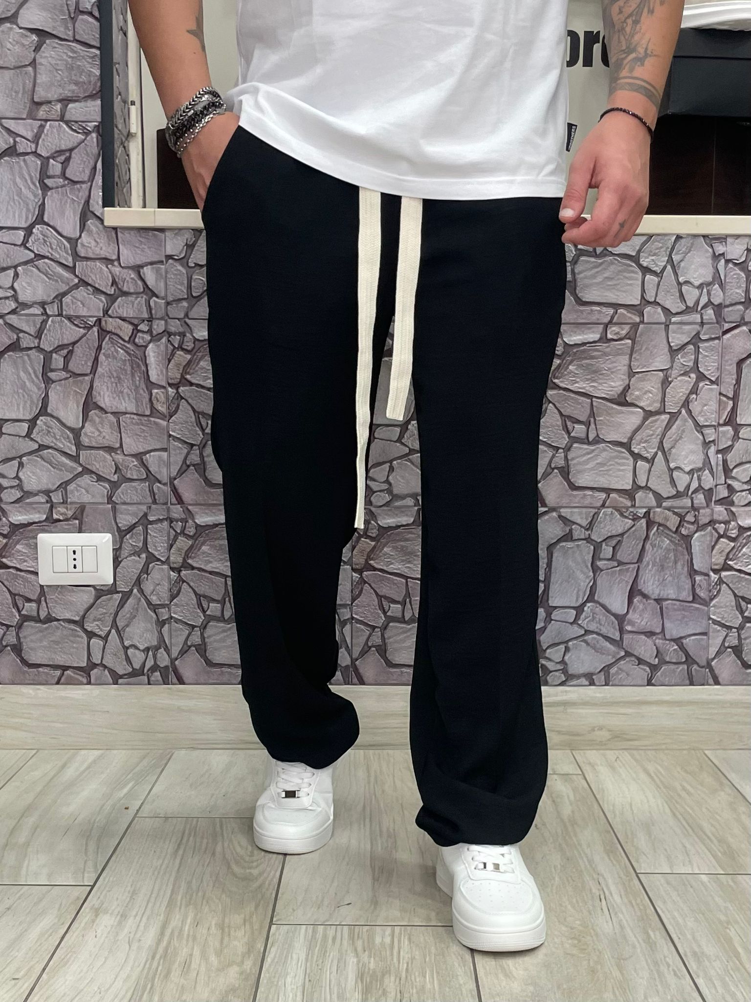 White Store