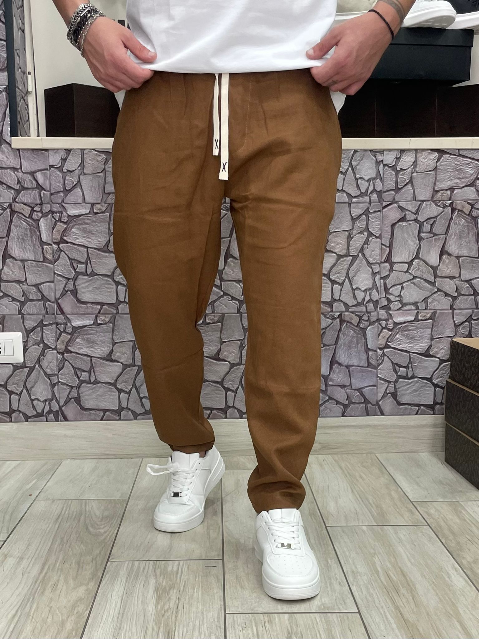 White Store