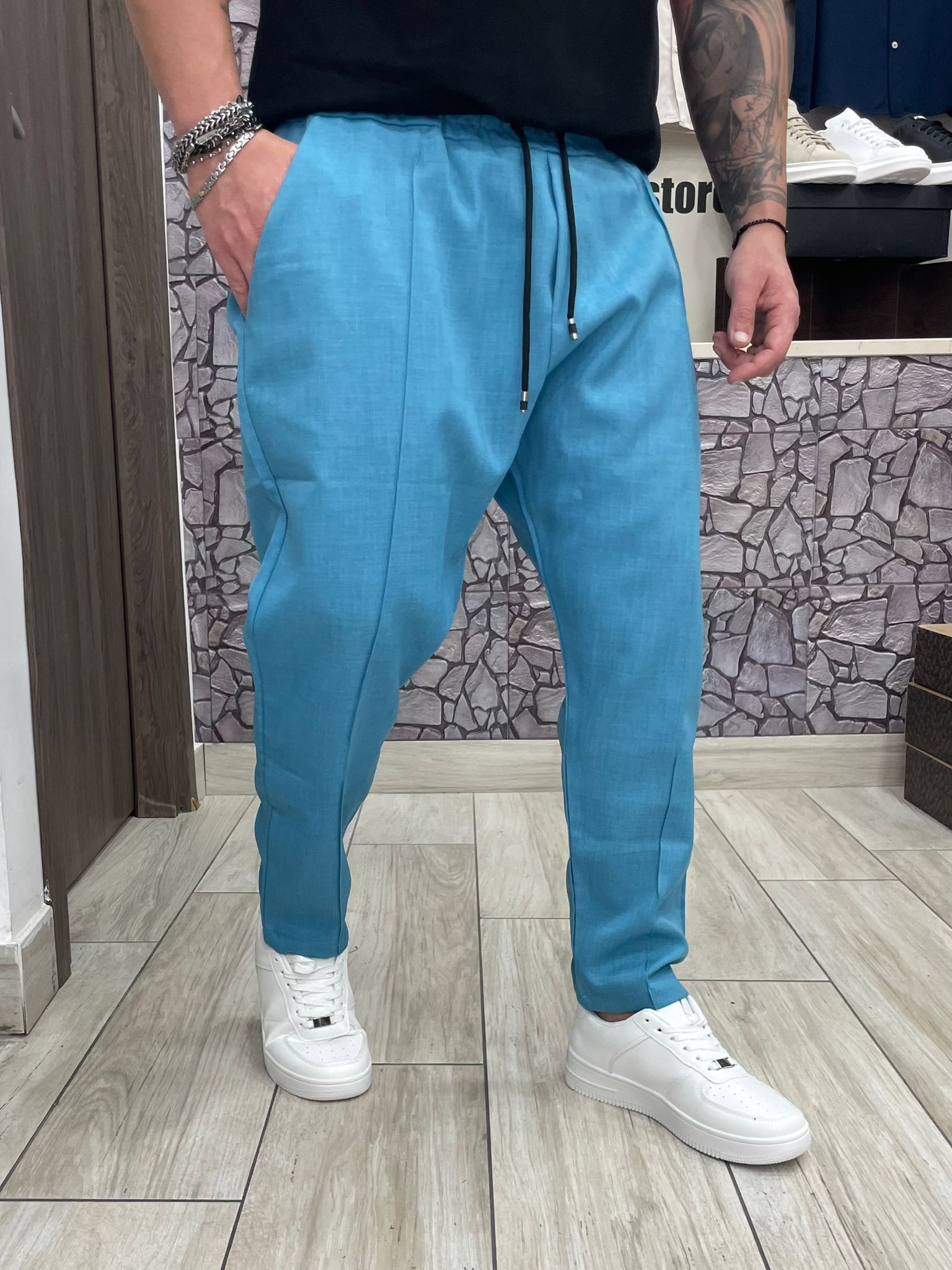 White Store