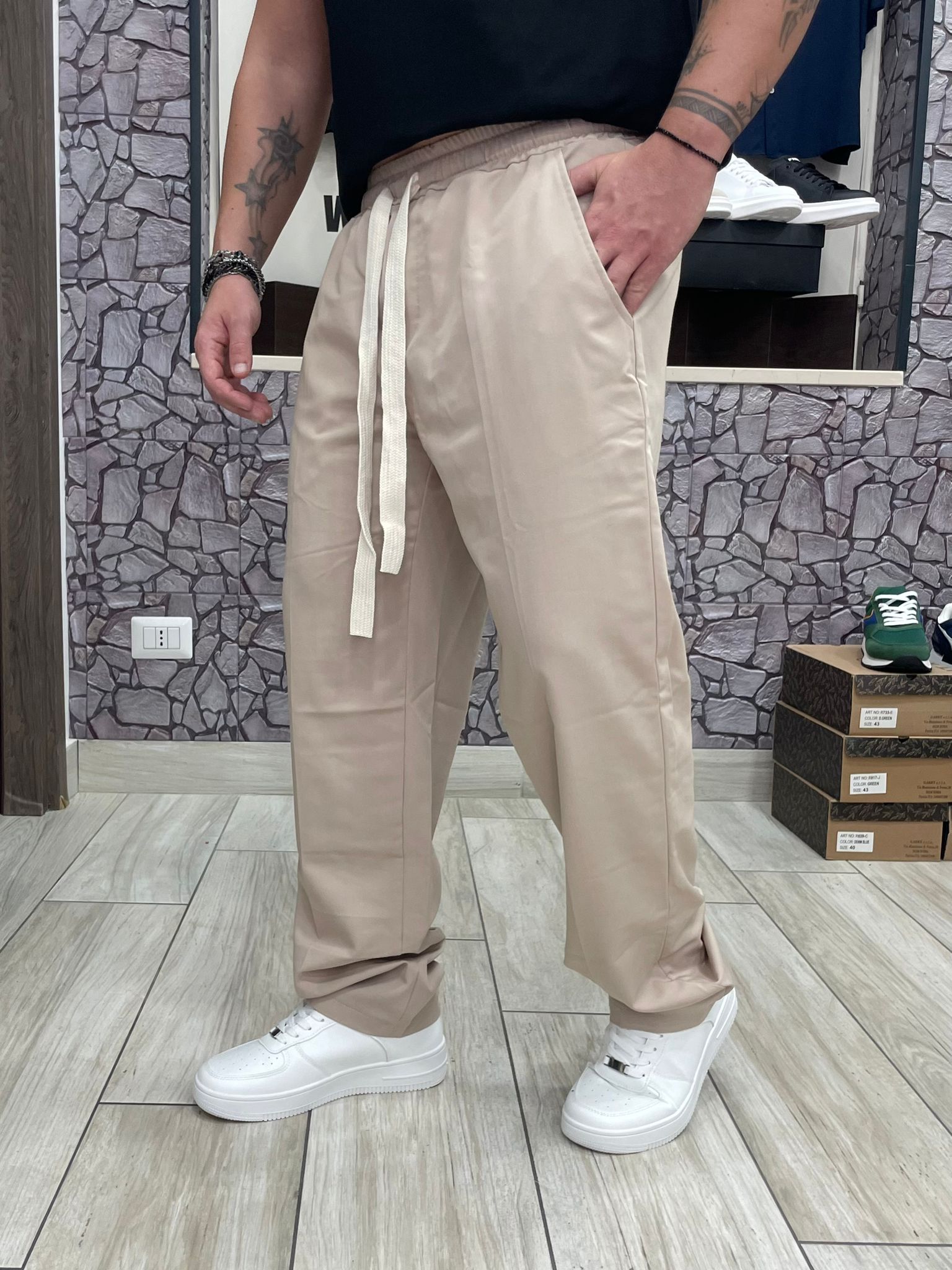 White Store