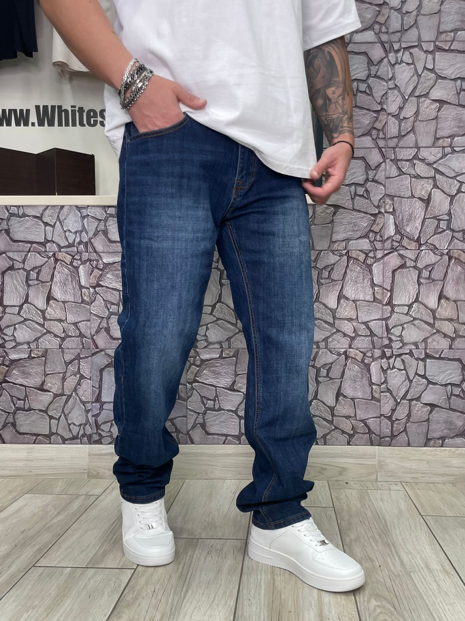 White Store