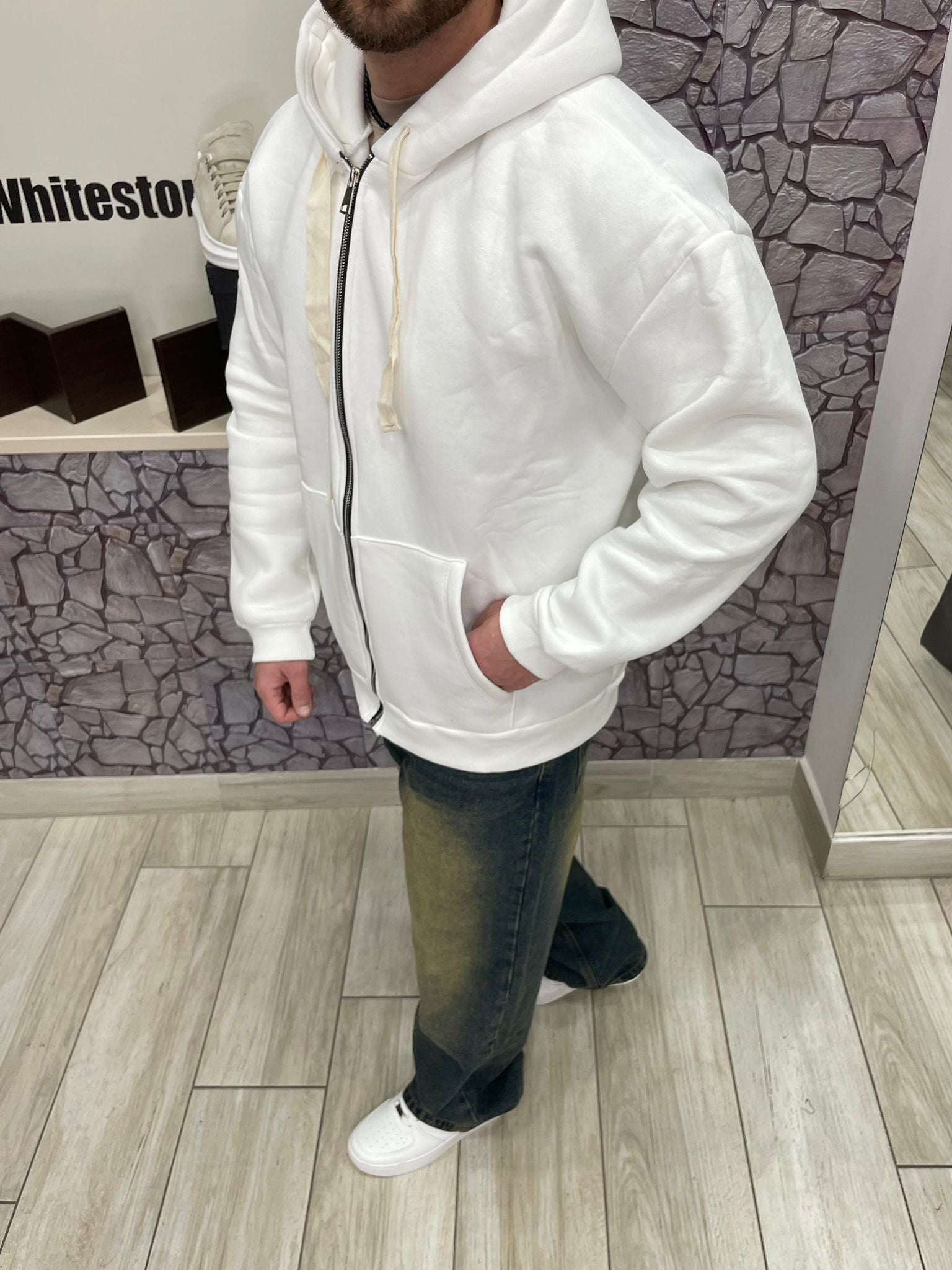 White Store