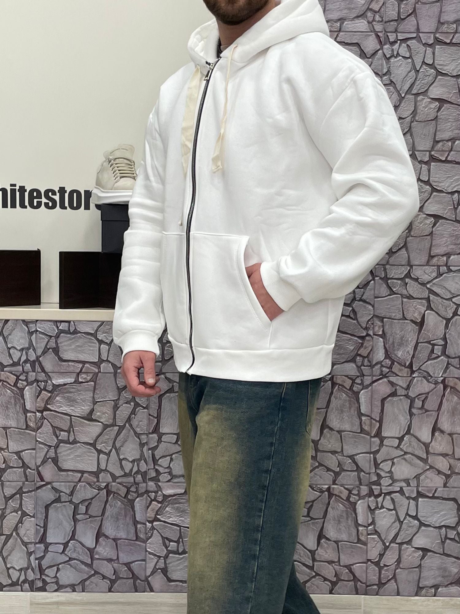 White Store
