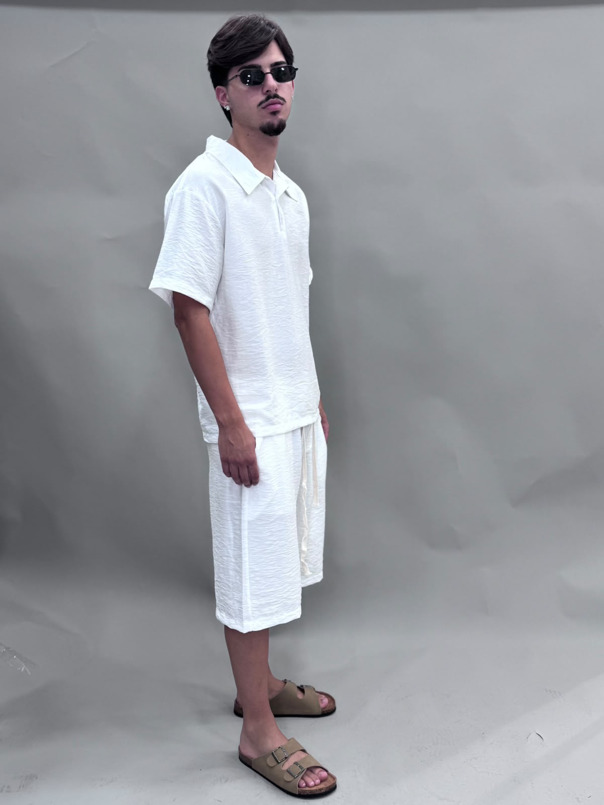 CORDSET IN LINO POLO E PANTALONCINO BIANCO