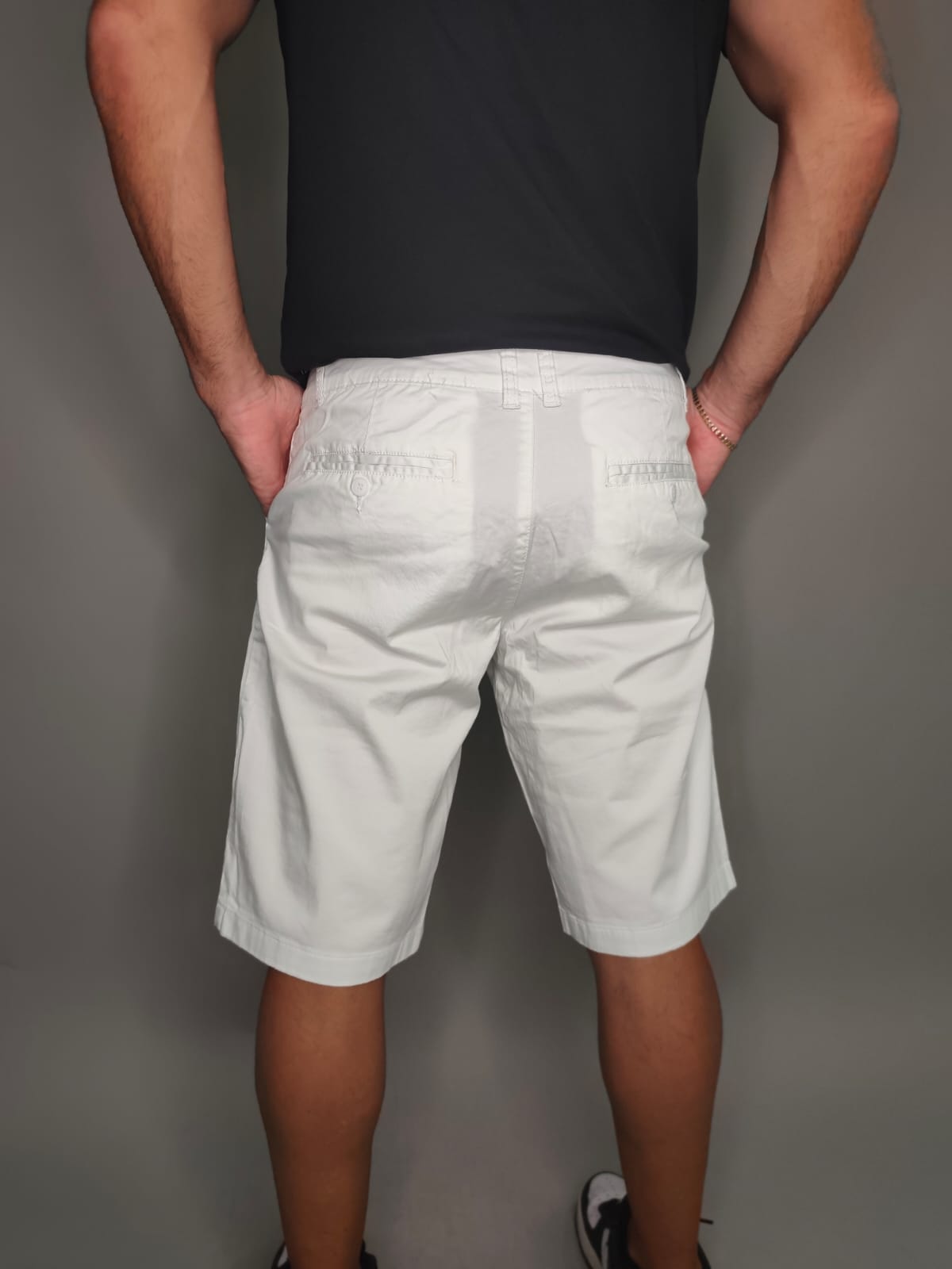 BERMUDA BRUNO LEONI COLORE BIANCO