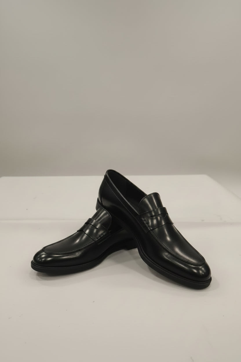 Mocassino nero lucido basic