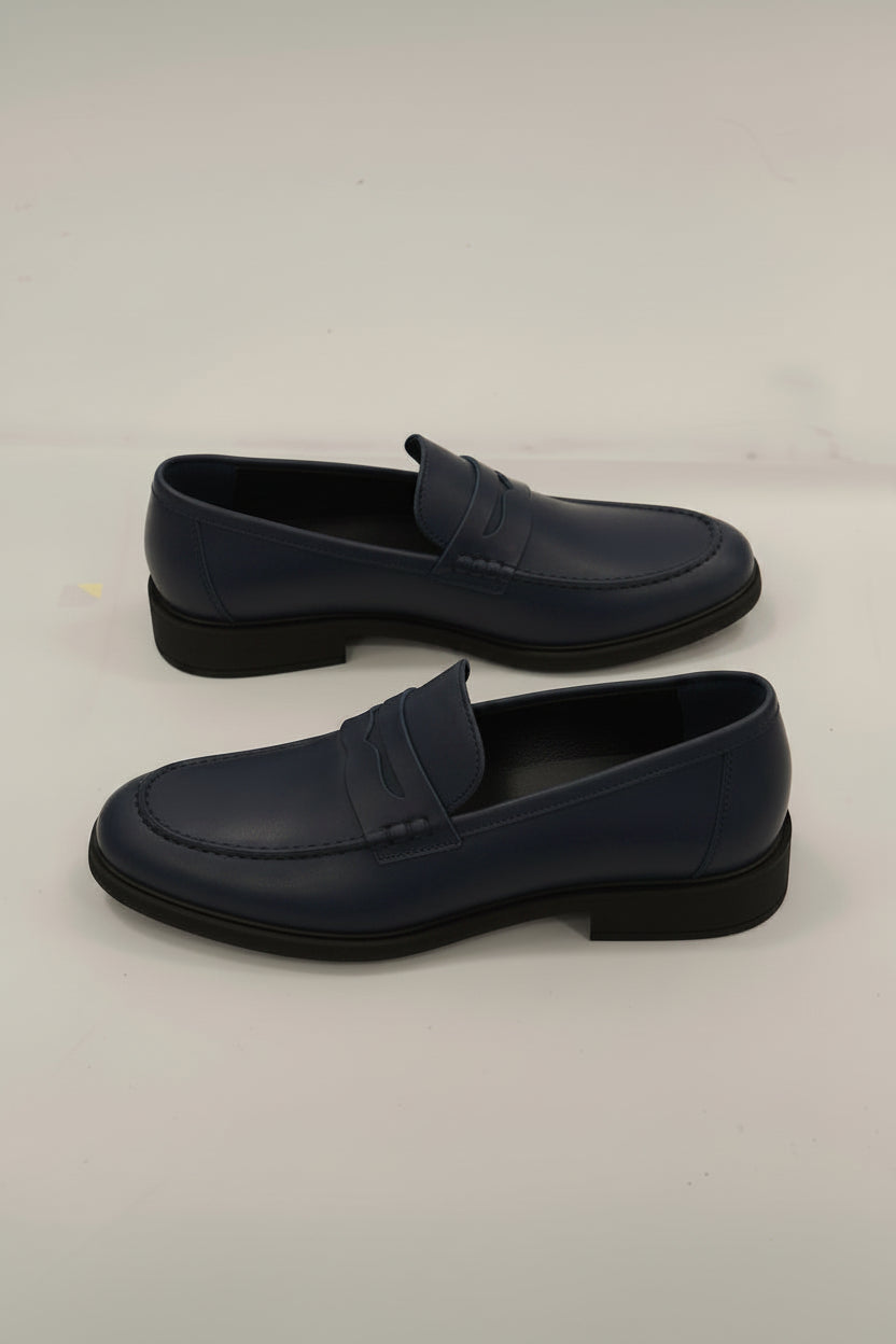 Mocassino blu opaco modello basic