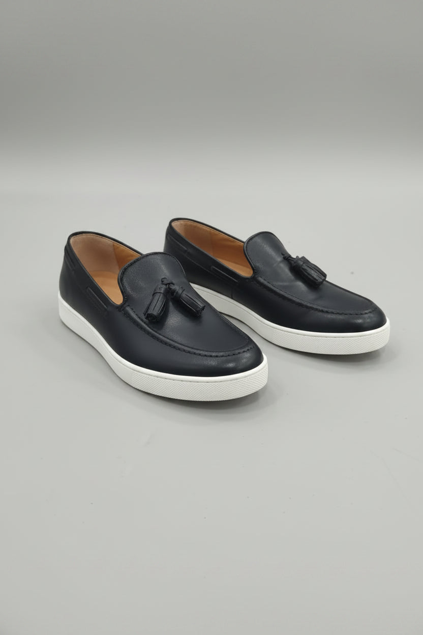 Mocassino sportivo con fiocco nero\bianco