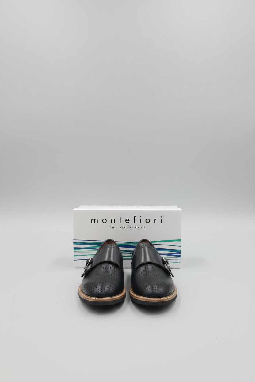 Mocassino traforato con cinturini colore nero