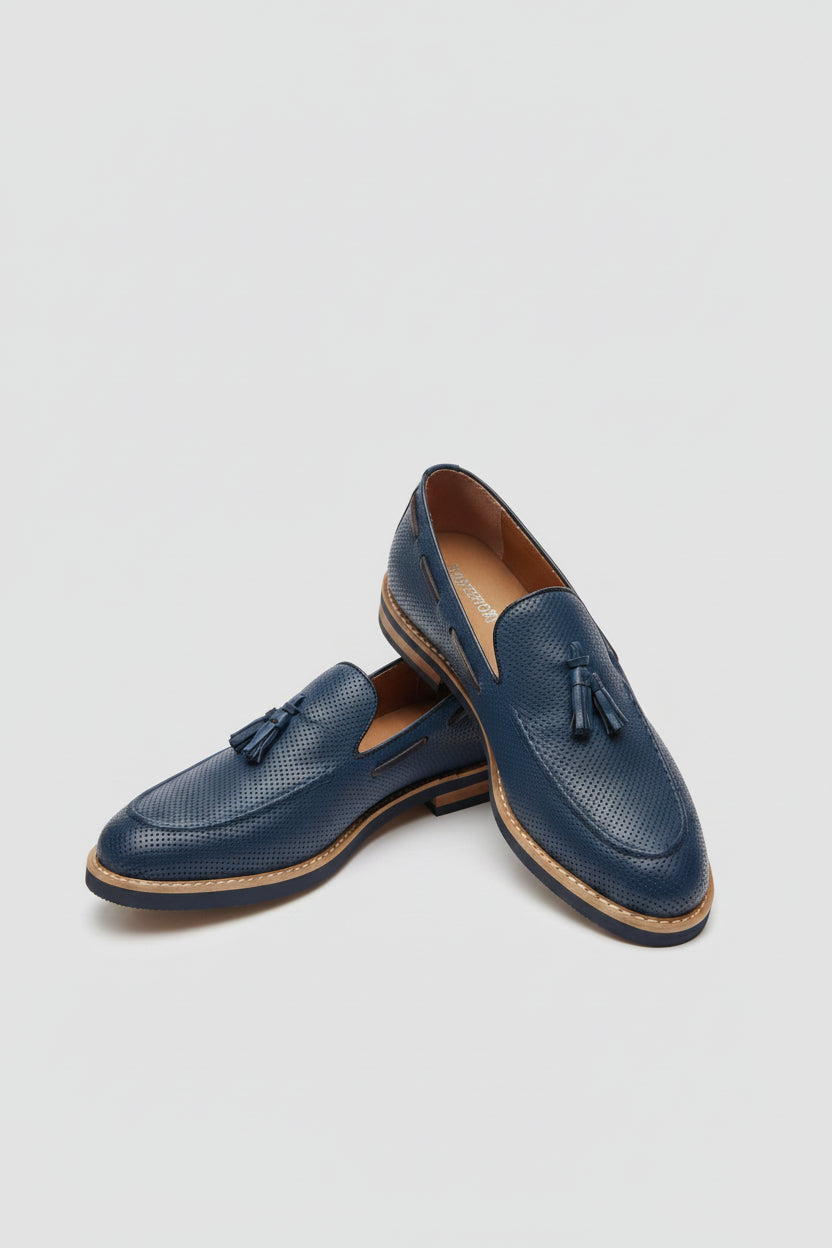 Mocassino uomo blu traforato con fiocco