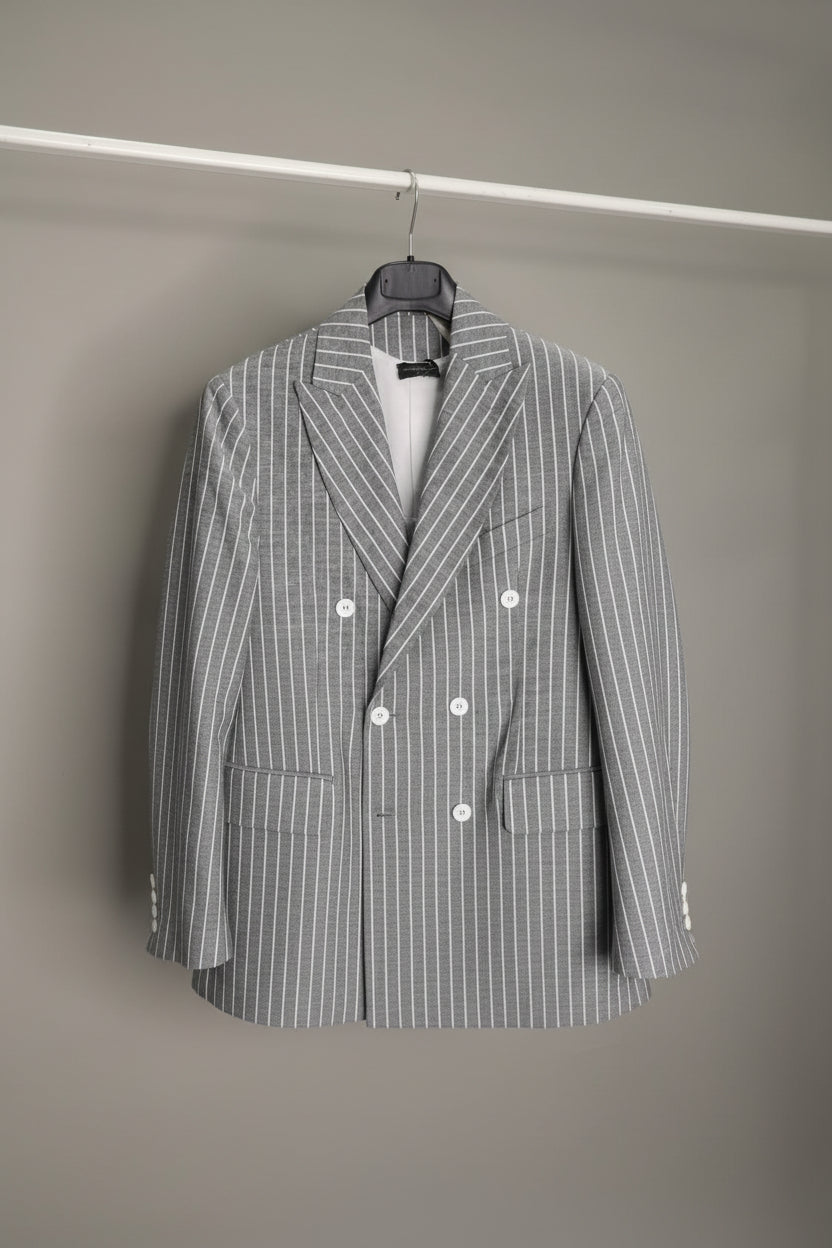 Giacca gessata colore grigio