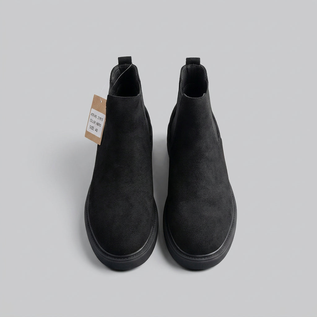 Stivaletto basso in camoscio colore nero