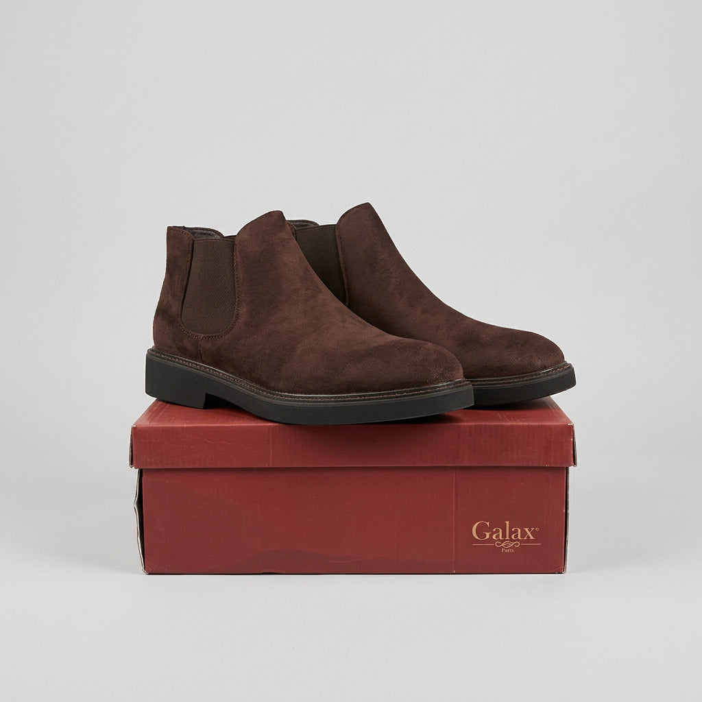 stivaletto basso in camoscio colore marrone