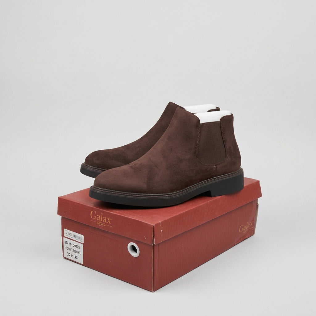 stivaletto basso in camoscio colore marrone