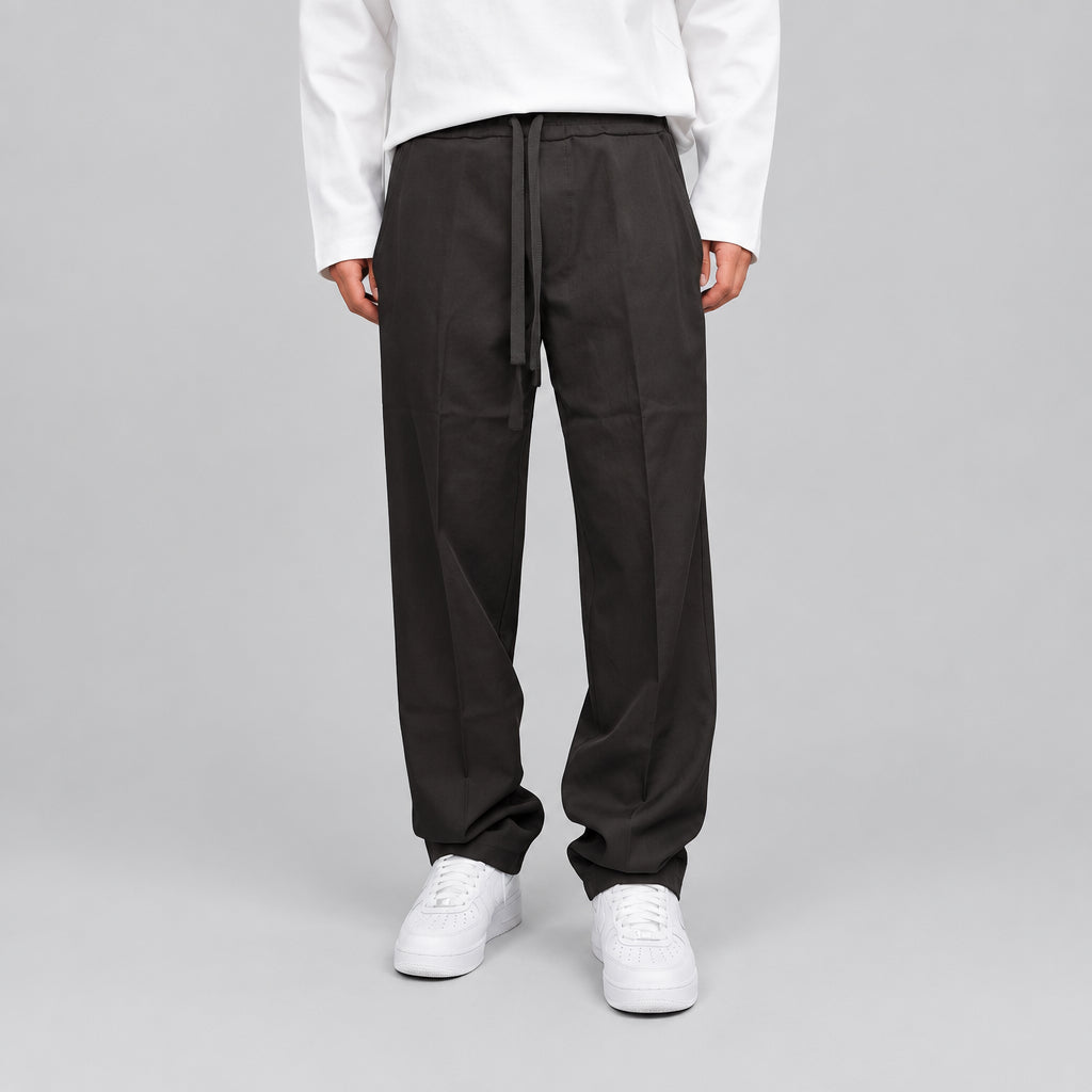 Pantalone fondo largo con laccetti